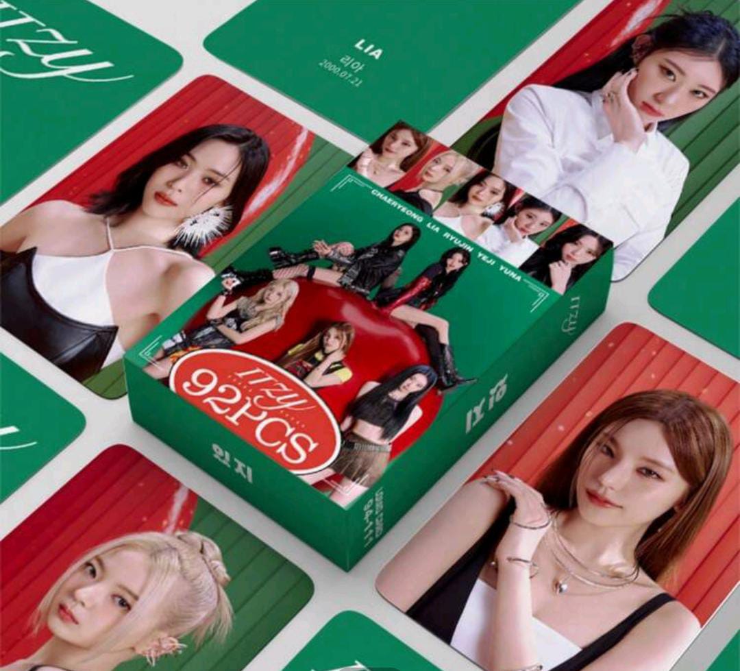 ITZY photocard pack